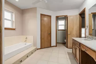 7401 Spring Lea Way, North Richland Hills, TX 76182 - Photo 24