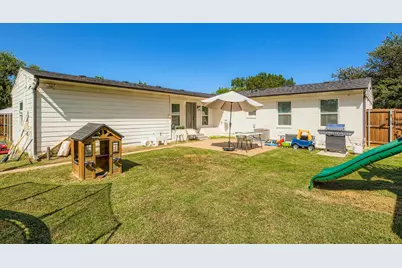 1601 Rindie Street, Irving, TX 75060 - Photo 24