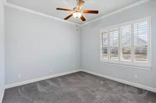 6928 Heather Ln, North Richland Hills, TX 76182 - Photo 18