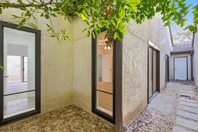 9611 Orchard Hill, Dallas, TX 75243 - Photo 36