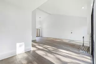 9611 Orchard Hill, Dallas, TX 75243 - Photo 2