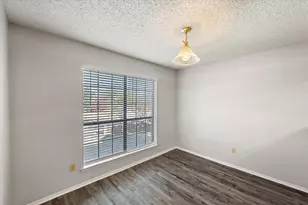 406 E Denton Dr, Euless, TX 76039 - Photo 12