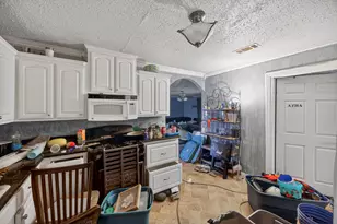 801 N Main St, Dodd City, TX 75438 - Photo 18