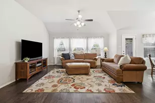 1824 Agarito Dr, Weatherford, TX 76086 - Photo 6