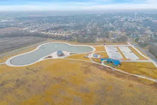 221 Villanova Dr, Van Alstyne, TX 75495 - Photo 38