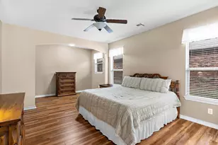 221 Villanova Dr, Van Alstyne, TX 75495 - Photo 16