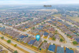 221 Villanova Dr, Van Alstyne, TX 75495 - Photo 34
