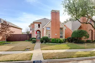 8606 Old Oak Dr, Irving, TX 75063 - Photo 2