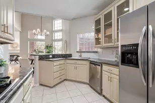 8606 Old Oak Dr, Irving, TX 75063 - Photo 6