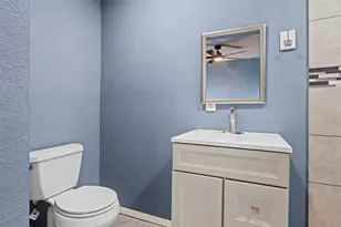 2522 W Clarendon Dr, Dallas, TX 75211 - Photo 26