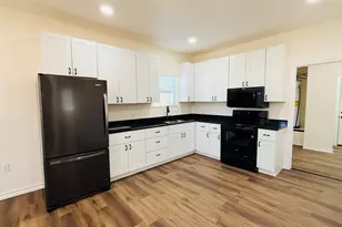 415 Colorado Ave, Graham, TX 76450 - Photo 6