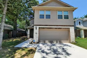 2803 18th Street W, Irving, TX 75060 - Photo 1