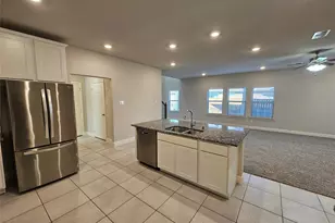 2803 18th Street W, Irving, TX 75060 - Photo 2