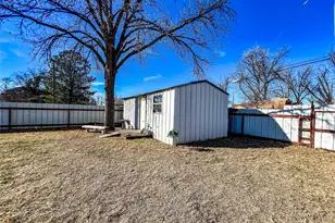 304 SE 2nd St, Knox City, TX 79529 - Photo 24