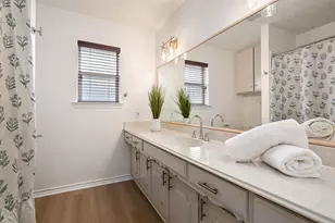 1319 San Antone Ln, Lewisville, TX 75077 - Photo 16