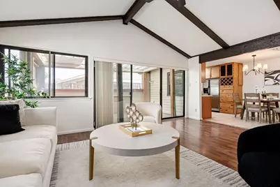 310 E Springdale Lane, Grand Prairie, TX 75052 - Photo 4