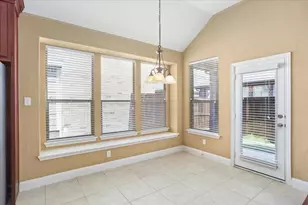 2633 Waters Edge Ln, Fort Worth, TX 76116 - Photo 12