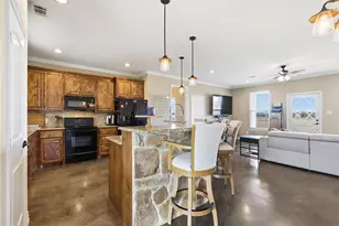 689 Stafford Rd, Italy, TX 76651 - Photo 8