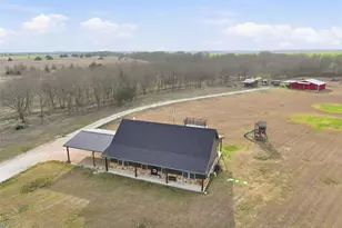689 Stafford Rd, Italy, TX 76651 - Photo 2