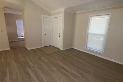 9830 Bluffcreek Drive, Dallas, TX 75227 - Photo 8