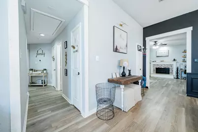 2102 Greenview Drive, Carrollton, TX 75010 - Photo 4