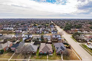 2102 Greenview Dr, Carrollton, TX 75010 - Photo 38