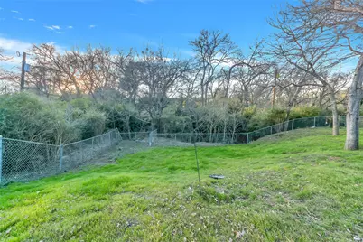 828 S Collins Street, Arlington, TX 76010 - Photo 38