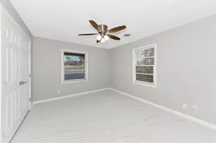 828 S Collins St, Arlington, TX 76010 - Photo 16