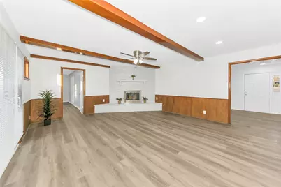 828 S Collins Street, Arlington, TX 76010 - Photo 4