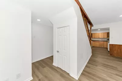 828 S Collins Street, Arlington, TX 76010 - Photo 8