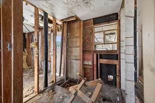 2512 Bridge St, Gatesville, TX 76528 - Photo 16