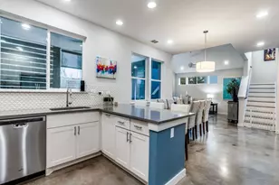 1052 Gallivant Ln, Dallas, TX 75218 - Photo 1