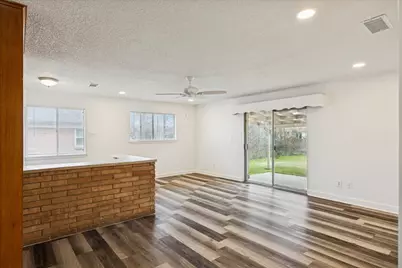 328 Heirloom Drive, Fort Worth, TX 76134 - Photo 10