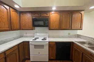 5930 Timbercrest Dr, Arlington, TX 76017 - Photo 10