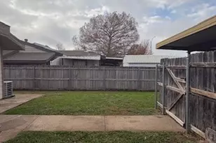 5930 Timbercrest Dr, Arlington, TX 76017 - Photo 4