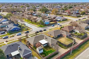 1519 Rocky Point Dr, Lewisville, TX 75077 - Photo 22