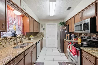 1519 Rocky Point Drive, Lewisville, TX 75077 - Photo 16