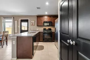 14164 Danesdale Dr, Pilot Point, TX 76258 - Photo 16