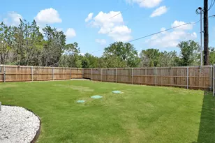 2721 Beechwood St, Granbury, TX 76048 - Photo 24