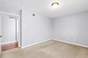 5840 Spring Valley Rd, Dallas, TX 75254 - Photo 20