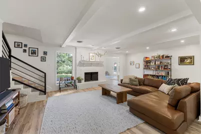 809 Woodland West Drive, Woodway, TX 76712 - Photo 6