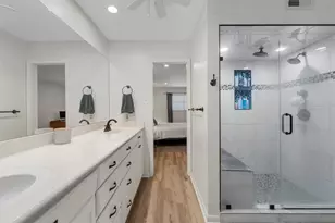 809 Woodland W Dr, Woodway, TX 76712 - Photo 12