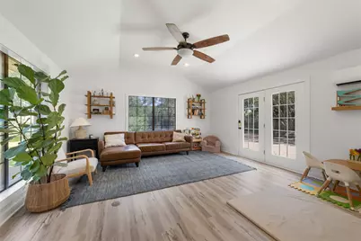 809 Woodland West Drive, Woodway, TX 76712 - Photo 8