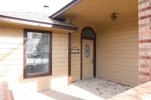 2901 Anysa Ln, Denton, TX 76209 - Photo 2