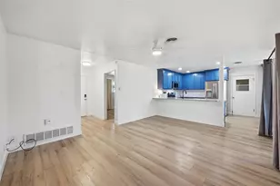 1164 Valley View Dr, Hurst, TX 76053 - Photo 6