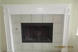 601 Babbling Brook Dr, Saginaw, TX 76179 - Photo 4