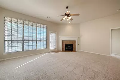 2619 Cove Drive, Grand Prairie, TX 75054 - Photo 14