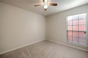 2619 Cove Dr, Grand Prairie, TX 75054 - Photo 28