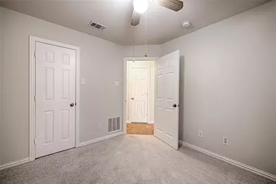 2619 Cove Drive, Grand Prairie, TX 75054 - Photo 32