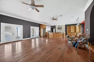 310 Oakhill Dr, Keene, TX 76059 - Photo 8